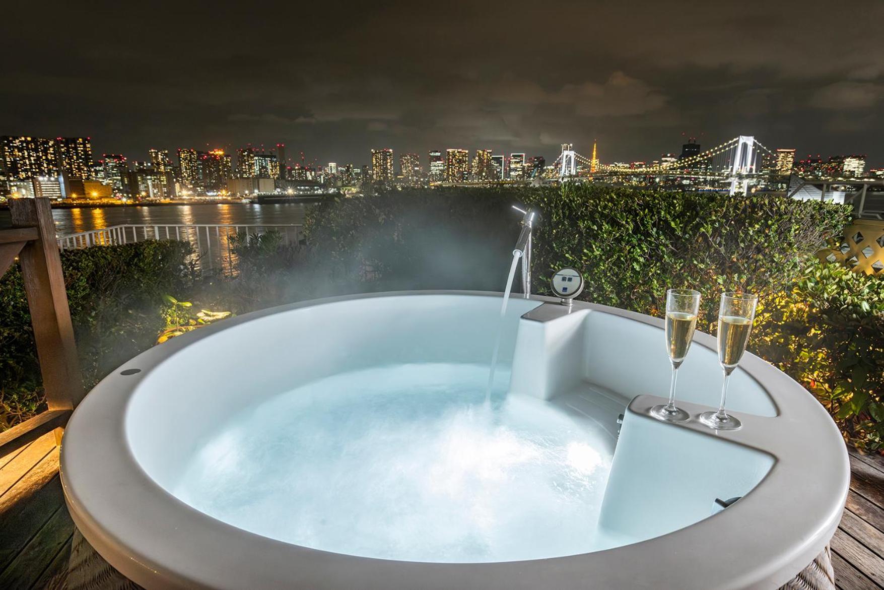 Hilton Odaiba 5* Tokio